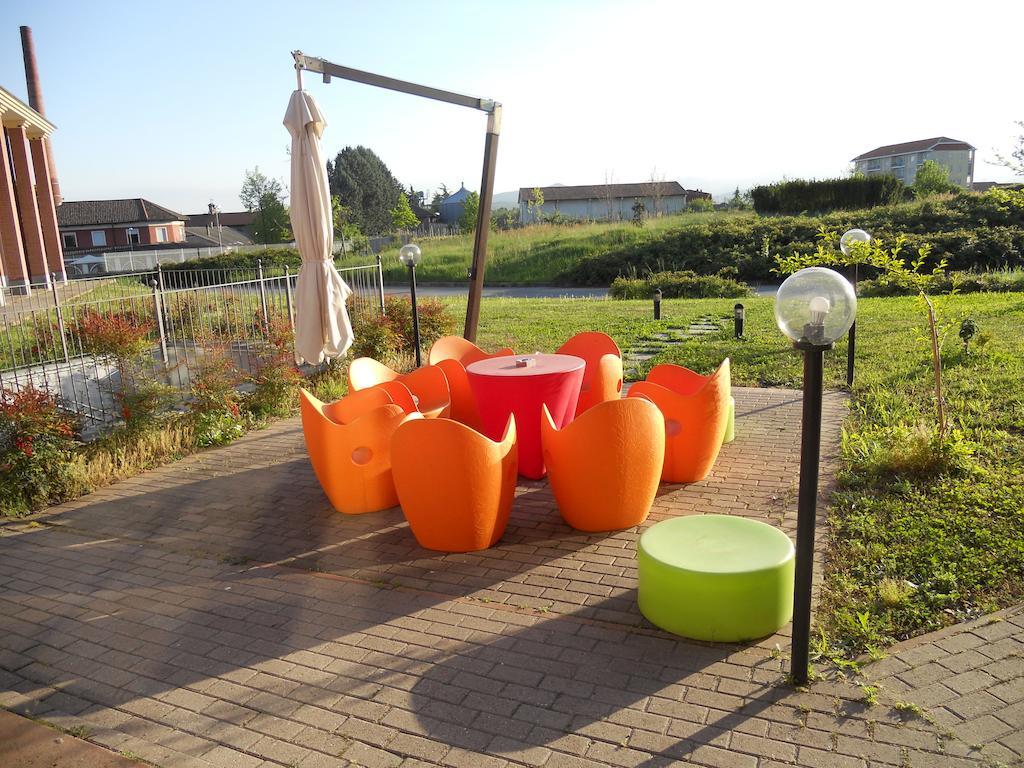 Hotel Parlapa Alpignano ภายนอก รูปภาพ