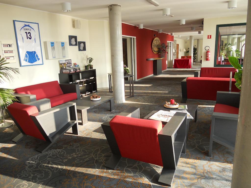Hotel Parlapa Alpignano ภายนอก รูปภาพ